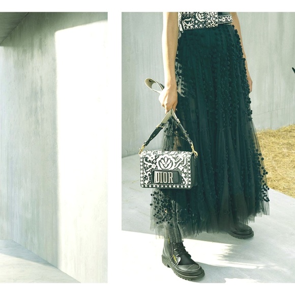 Meet your Posher, Katryn - Picture 1 of 1